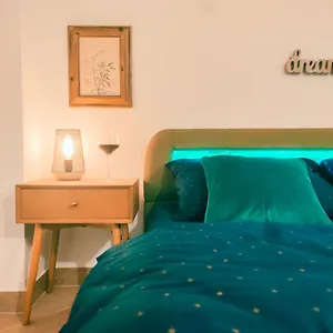 Art Old Town Apartment Bucharest